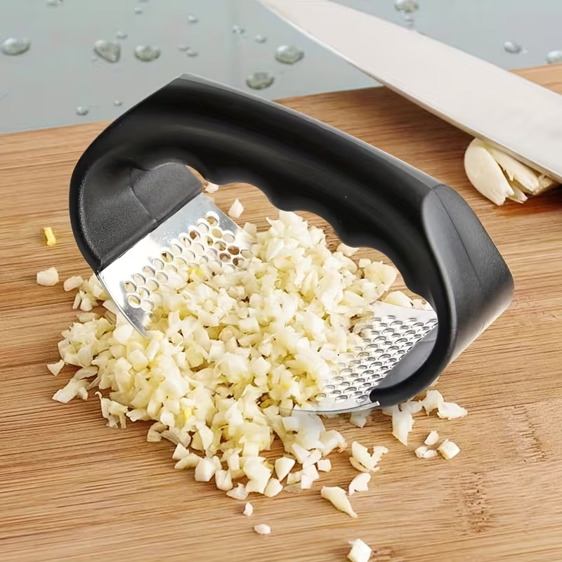 Измельчитель чеснока, пресс дл – обзор и цена Kitchen Gadgets Garlic